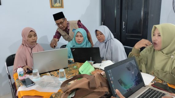 Peningkatan kwalitas guru Paud Al Azhaar Tulungagung menuju Paud yang berkwalitas